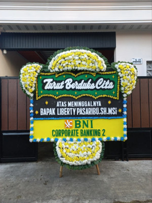Papan Bunga Duka di Lubuk Sikarah