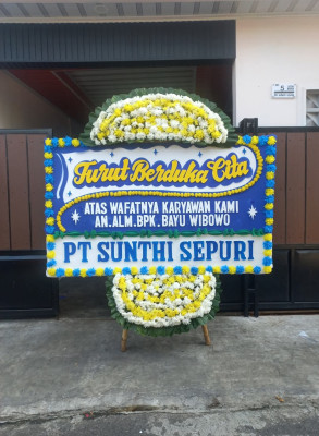 Papan Bunga Duka di Lubuk Sikarah
